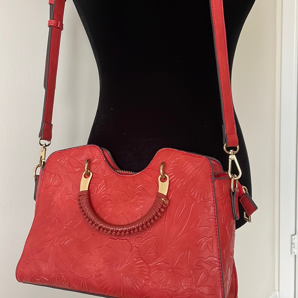 Sondra roberts bag